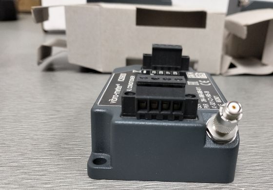 IQS900 204-900-000-011 Signal Conditioner IQS900 204-900-000-011-A1-B21-C1-H05-I0