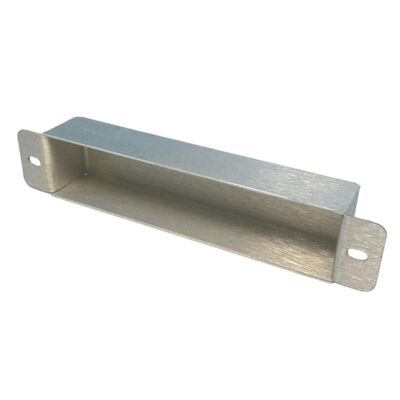 Bently Nevada 128085-01 Rear Connector Cove for 3500/05 System Rack - Protects Rear Connectors in Industrial Monitoring Applications with 24V DC Voltage