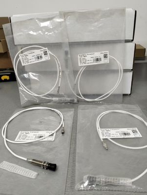 TQ402 111-402-000-013 A2-B1-C072-D000-E100-F2-G100-H10 Proximity Transducers
